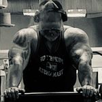 Emilio Anthony Sinapi - @sinzilla_monsta - Instagram