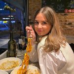 aj - @antoniajohnson - Instagram