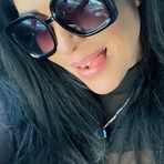 Antonia Tracy - Facebook