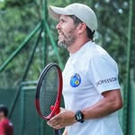 Antonio Diniz | Professor de Tênis - @diniztenis - Instagram