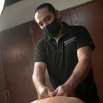 Antonio Sixtos - @masajeskallma - Instagram