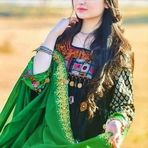 Anum Khan - Facebook