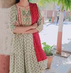 Anusha Agarwal - Facebook