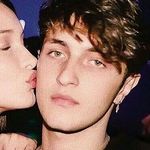 Anwar Hadid A+ stan acc ✋ - @anwiih - Instagram