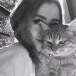 Anwar B Issa - @anwar_issa2002 - Instagram
