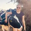 Anna Steele🐄🚜 - @annasteele_ - TikTok