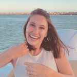 Anya Armstrong - @anyastrongarm - Instagram