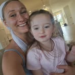 Anya Wise - Facebook