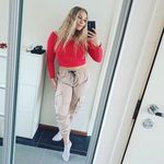 Anya Wolf - @anyawolf02 - Instagram