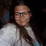 anya ailsworth - @anyaworksthecamera - Instagram