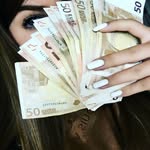 anya_working - @anya__working - Instagram