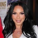 April Baca | Wellness Coach - @aprilbacawellness - Instagram