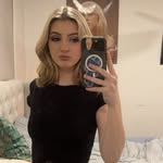 April - @april._barrett - Instagram