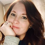 April Bush - @the.only.apple - Instagram