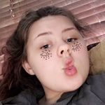 April Cartwright - @april__spam_06 - Instagram