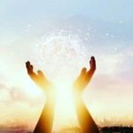 April Daly - @sourcehealsyou - Instagram