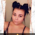 April Drury - @snow_whiteee21 - Instagram