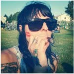 April Elder - @apeknuckles - Instagram