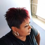 April Elliott - @aprilelliotthairstylist - Instagram