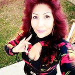 April Flores - @la_flores_y_que - Instagram