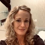 April Pearson - @april_fresh_skin - Instagram