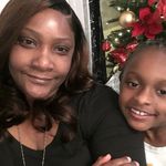 April Graves-Robertson - @theyluv_kk_ - Instagram