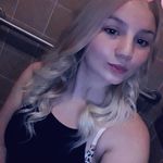 April Holt - @queen.realist - Instagram