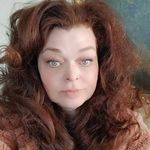 April Holt - @aprilholt76 - Instagram