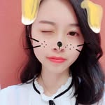 April Huang - @aprilhuang221 - Instagram