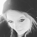 April hurst - @hursta80 - Instagram