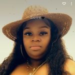 April Ivey - @poison_ivey87 - Instagram