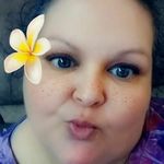 April Lawrence - @hello_its_me_april - Instagram
