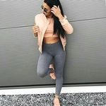 April Manley - @genttuviso1979b - Instagram