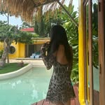 🇹🇭+🇬🇧 - @april_manleyy - Instagram