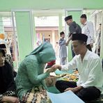 Tomis Aprilawati Aprilawati - Facebook