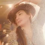 April Wheeler - @lady_pants4eva - Instagram