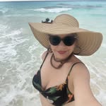 Araceli Leal - @tia_chower - Instagram