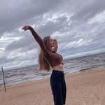 Araya DiPowelletti - @arayadipowelletti - Instagram