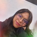 Areli Serrano - @ared2123 - Instagram