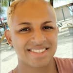 Ari Batista - @arytops - Instagram