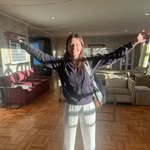 ari - @ariana_greenberg - Instagram