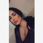 @aria.morales.6124056 - Instagram