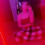 Ariana Giles - @ariana.giles.165 - Instagram