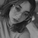 *Dariana - @darianagiles - Instagram
