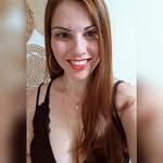 Ariane Rossi - @arianecznrossi - Instagram