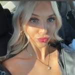 ariane - @aarianeroy - Instagram