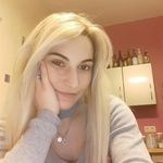 Ariane Becky - @arianesery1990 - Instagram