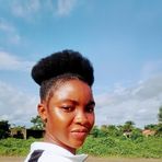 Ariane Sims - Facebook