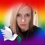 Ariane Stark - Facebook