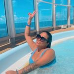 Ariane Walker - @walkerariane - Instagram